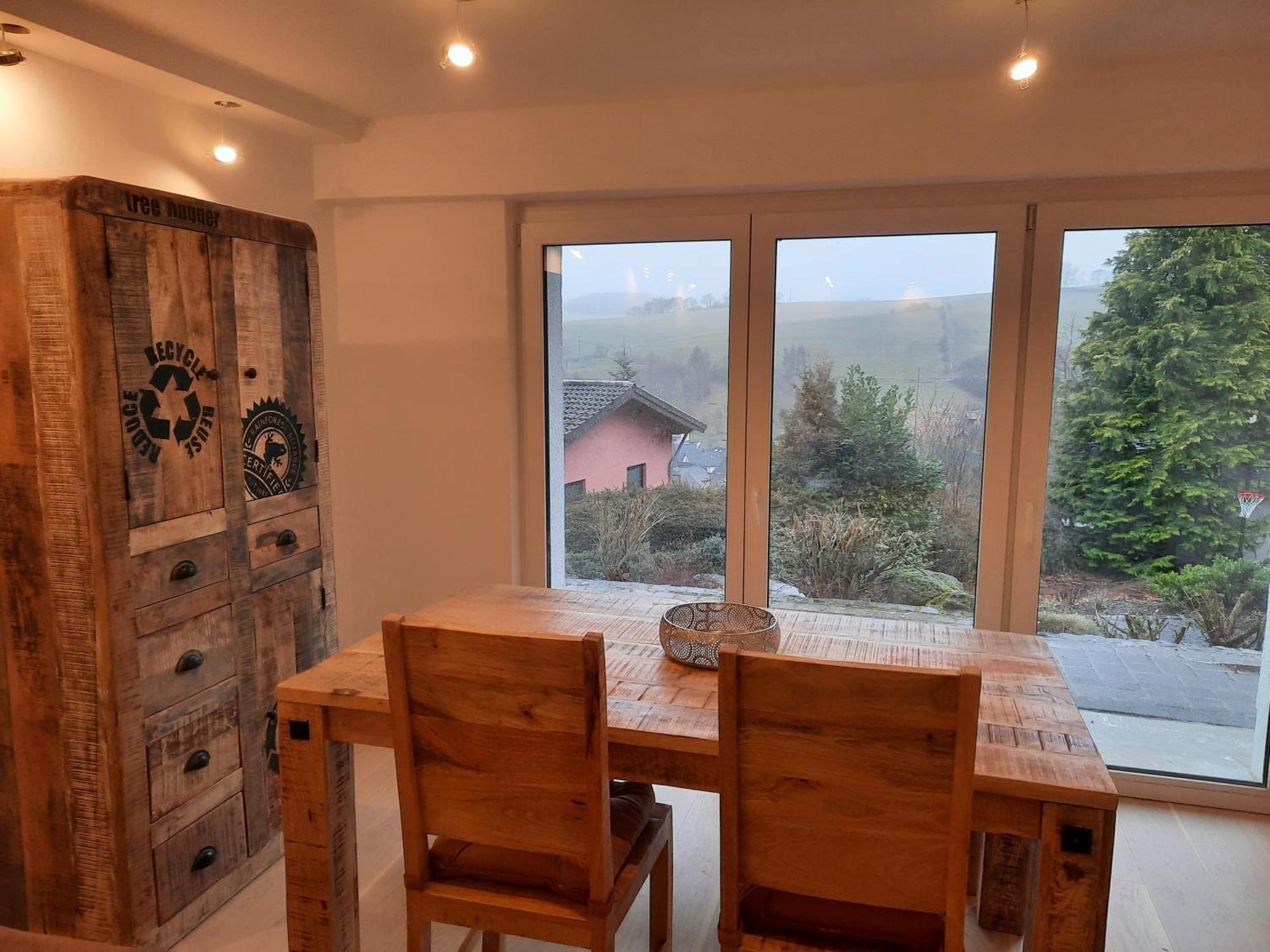 Grosse Auszeit Eifel Mit Sauna, Kamin Und Terrasse Nettersheim Room photo
